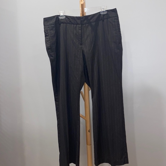 Women’s Worthington Dress Dark Gray Pin Striped Pants 16 petite - Picture 6 of 10